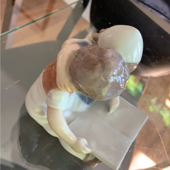 BING AND GRONDAHL Children Reading Figurine #1567 Denmark HN Excellent Condition - Picture 3 of 6